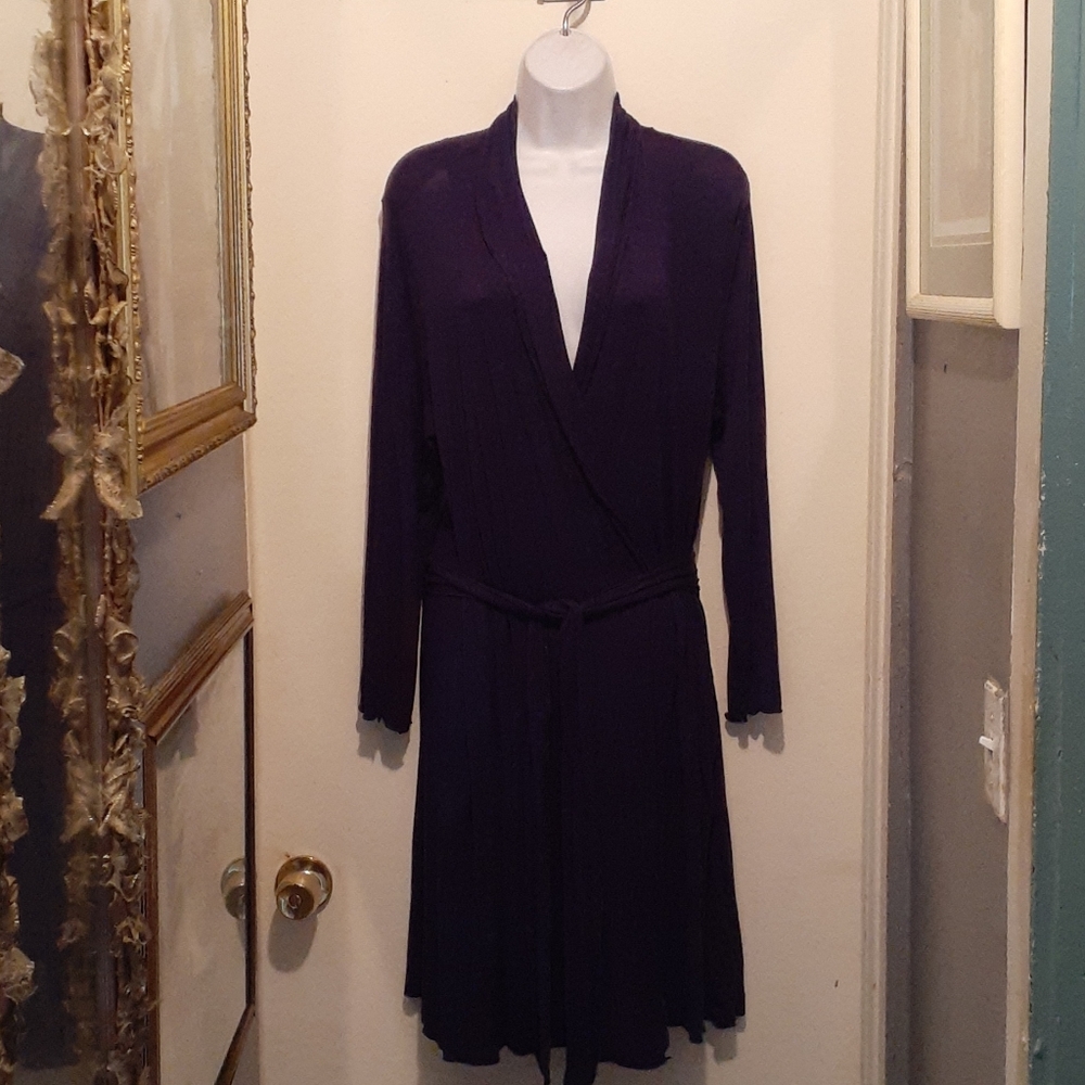 Arabella Robe - Picture 1 of 8